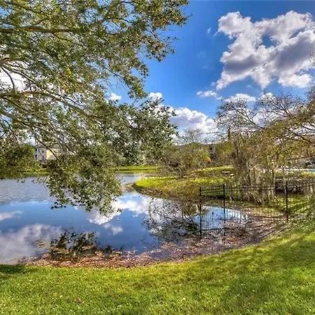 Lakeview Condo In Gated Community Tampa Exterior photo